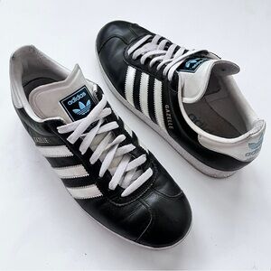 Men’s Vintage Y2K Gazalle 2006 Black Leather Soccer Sneakers Size 8.5